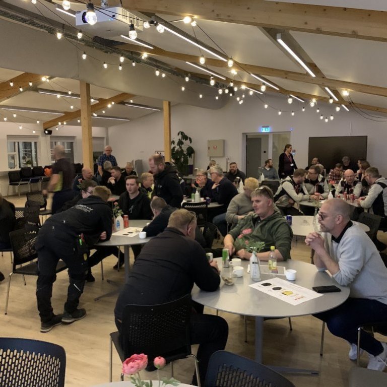 Fundur með rafverktökum á svæðinu í tilefni af 100 ára afmæli rafveitu á Akureyri (Mynd: Gunnur Ýr Stefánsdóttir)