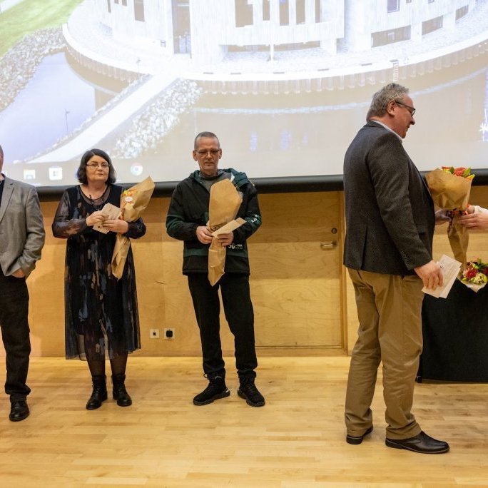 Ársfundur 2022 Eldra starfsfólk heiðrað. (Mynd: Auðunn Níelsson)