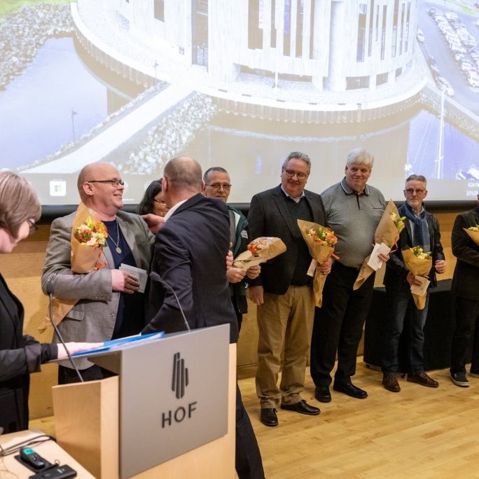 Ársfundur 2022 Eldra starfsfólk heiðrað. (Mynd: Auðunn Níelsson)