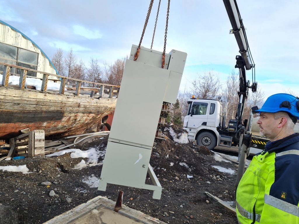 Gamla dreifistöðin Hlíðarenda (Mynd: Páll Árdal)