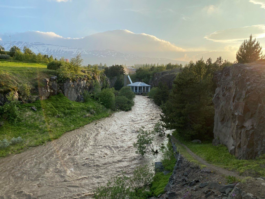 Glerárvirkjun I að kvöldi 30. júní 2021. (Mynd: Ólafur Rúnar Ólafsson)