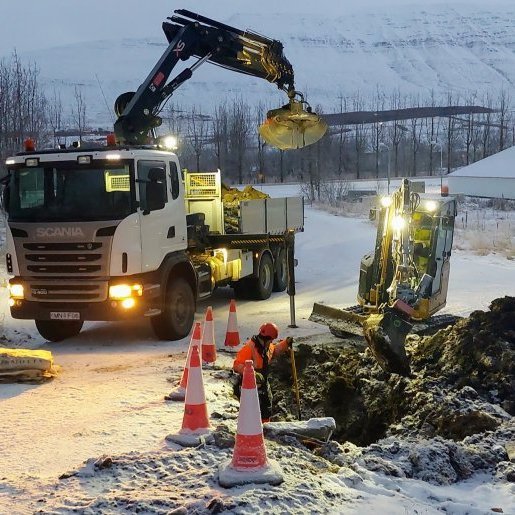 unnid-vid-kaldavatnsbilun-i-10-stiga-frosti_skak_jon-orvar-1.jpg
